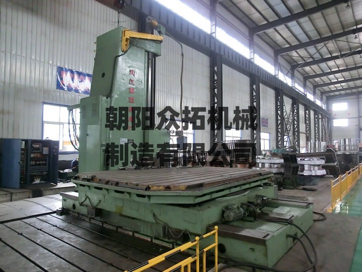 Horizontal lathe 02