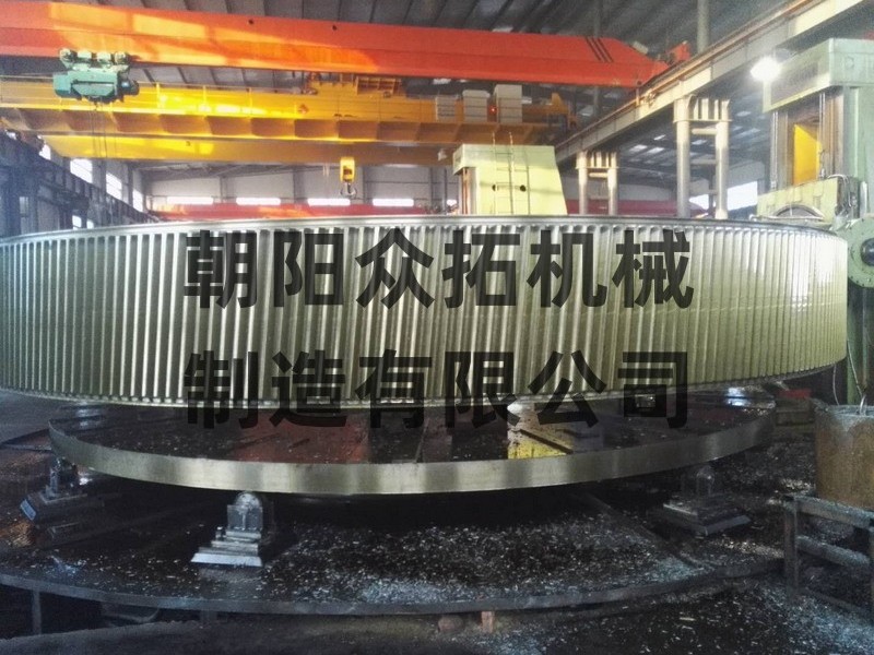 8M Gear hobbing machine.jpg
